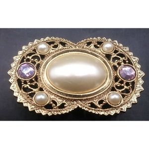 Vintage Gold Toned Oval Rhinestone Faux Pearl Brooch